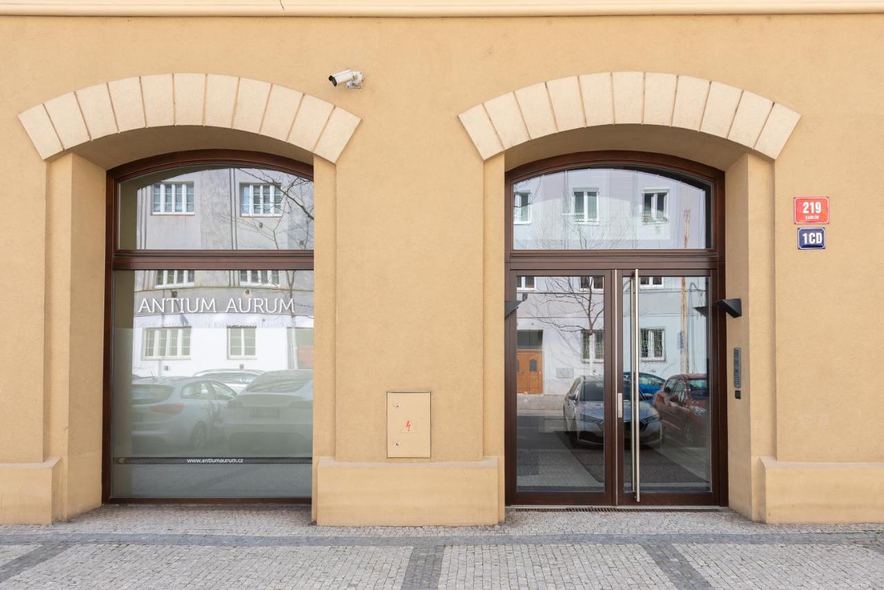 Apartment With Balcony And Parking Near The Prague Museum エクステリア 写真