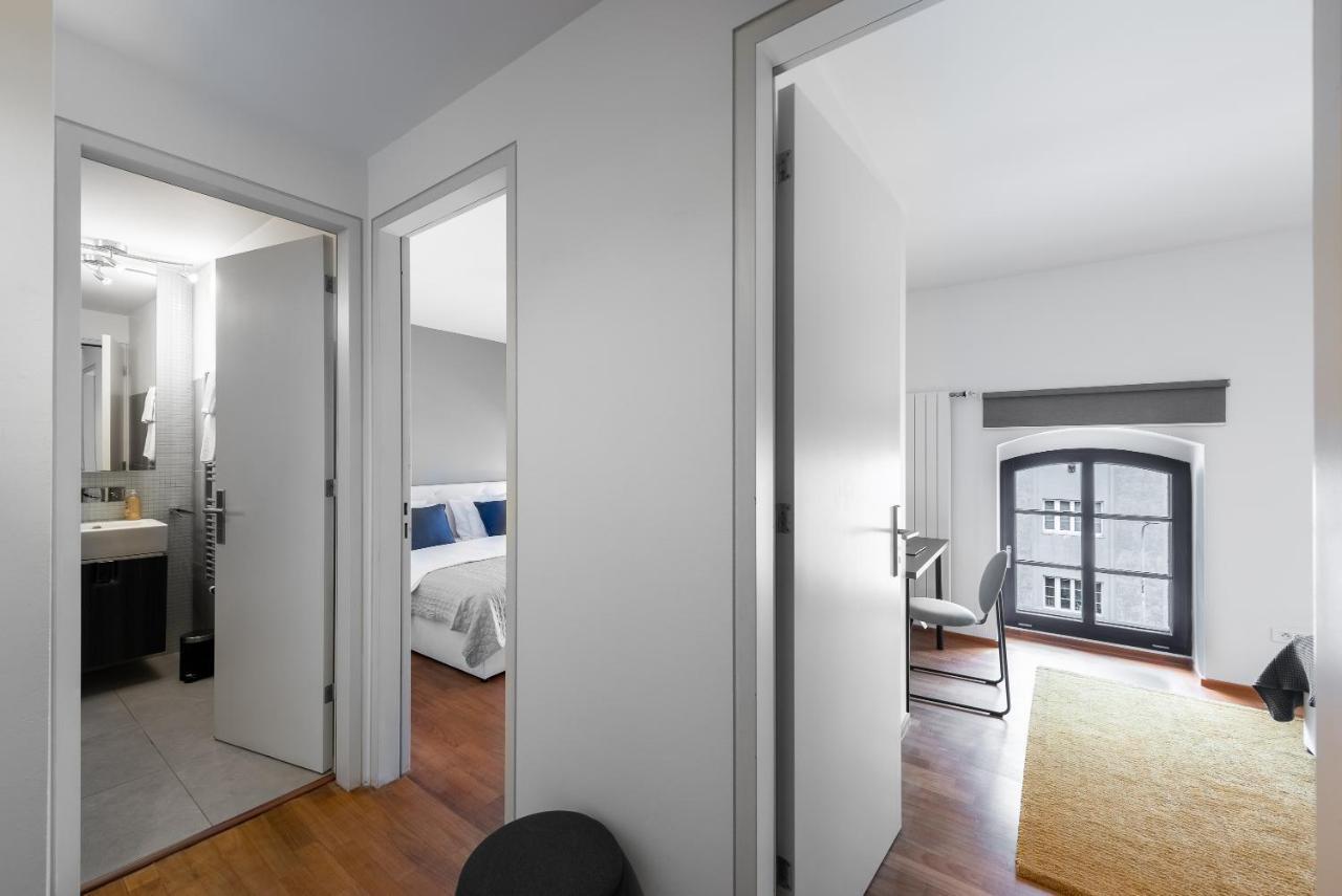 Apartment With Balcony And Parking Near The Prague Museum エクステリア 写真